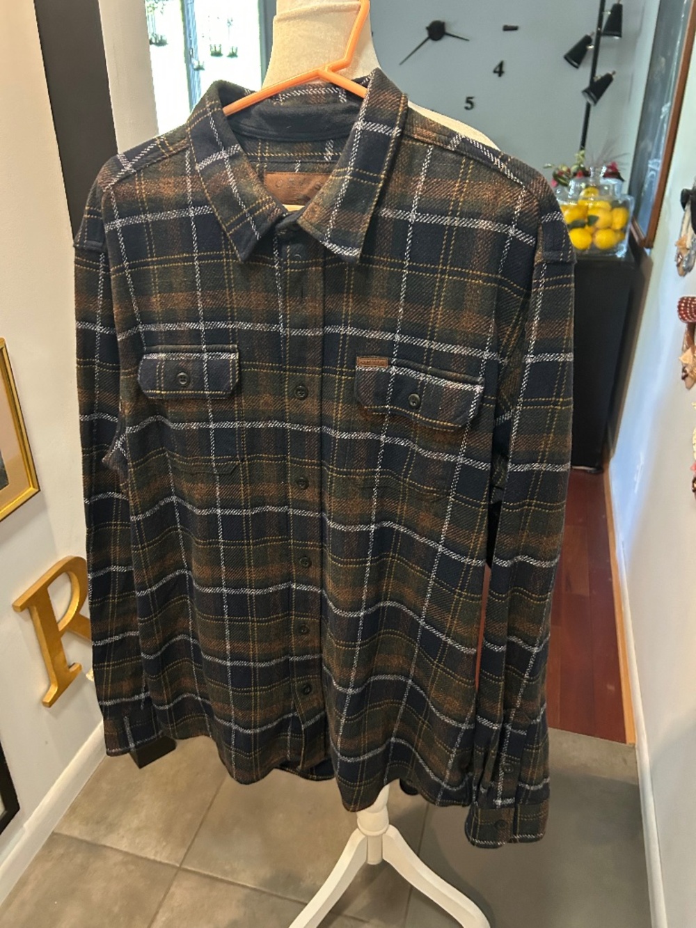 ORVIS. SHIRT / JACKET. PLAID NEW. 100 % heavy cotton CLASSIC